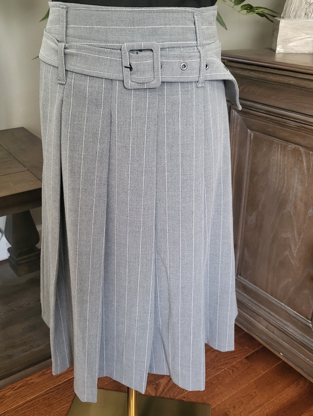 Scoop - Picture 7 of 8